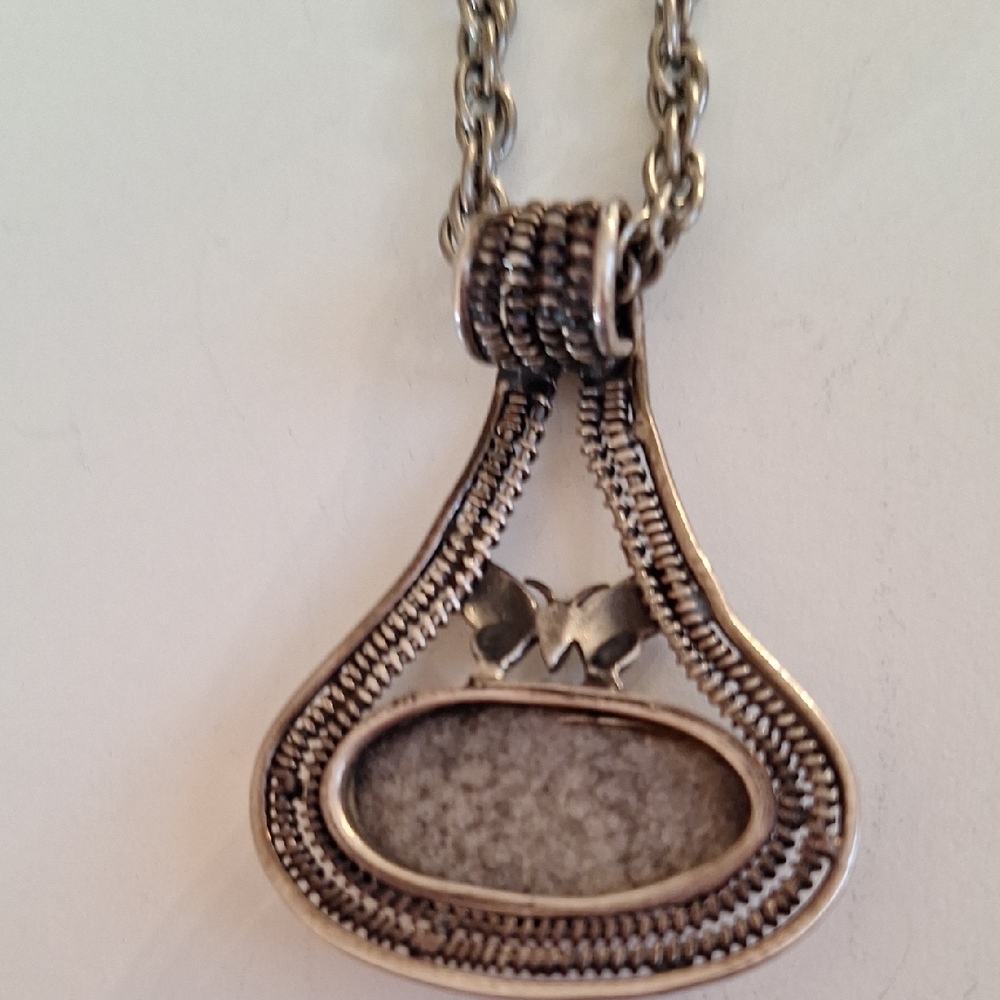 Genuine Stingray Coral And Sterling With Butterfly Slider Necklace - Picture 4 of 4